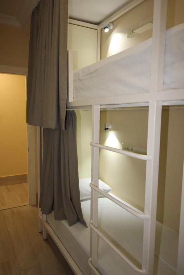 Hostel Jeal Батумі Екстер'єр фото