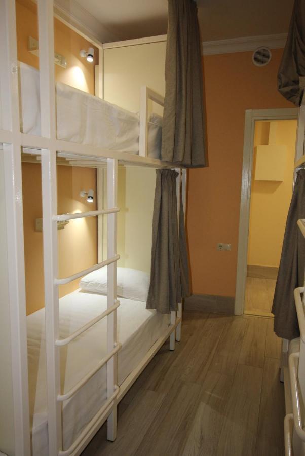 Hostel Jeal Батумі Екстер'єр фото