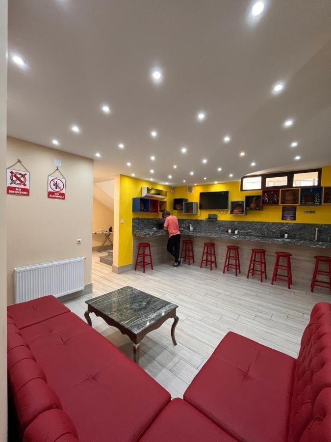 Hostel Jeal Батумі Екстер'єр фото
