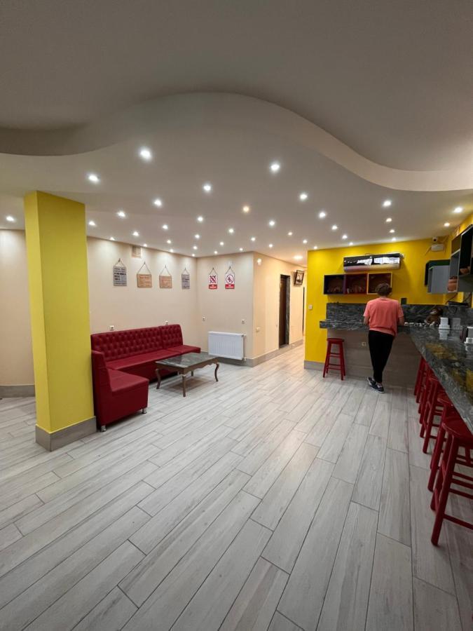 Hostel Jeal Батумі Екстер'єр фото